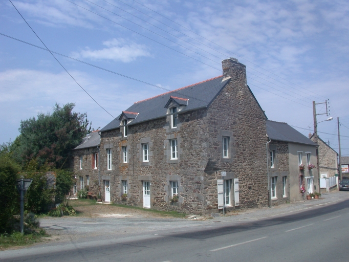 Maisons, rue Napoléon, Doslet (La Ville-ès-Nonais)