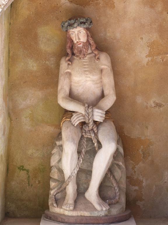 Statue : Christ aux liens, Chemin de croix de Servel (Lannion)