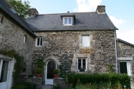 Ancien manoir devenu ferme, Linlouët (Pleyben)