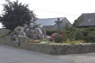 Grotte de Lourdes, rue du Sacré Coeur (Moutiers)