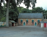 École primaire catholique, rue de la Fontaine (Lieuron)