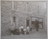 Les maisons et magasins de commerce sur la commune de Saint-Armel