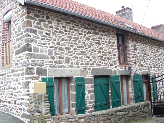 Alignement de maisons, le Petit Village 5 (Châteauneuf-d'Ille-et-Vilaine)