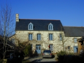 Maison de maître ; ferme, rue du Pont (Saint-Léger-des-Prés)