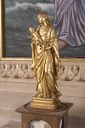 Statuette couronnée sous globe : Vierge à l'Enfant, dite Notre-Dame de Bonne Délivrance