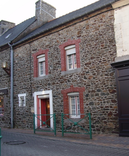Maison, rue du Commerce (Plérin-sur-Mer)