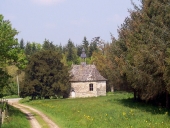Les églises, chapelles, cimetières, croix monumentales et temples sur la commune de Comblessac