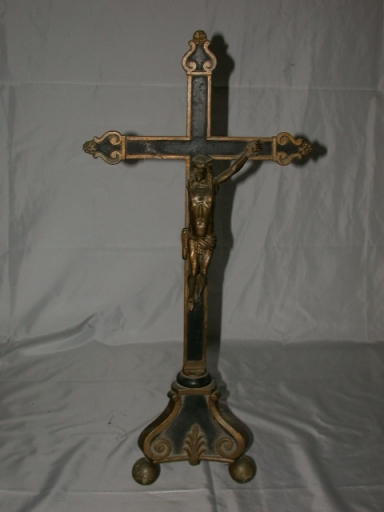 Croix d'autel