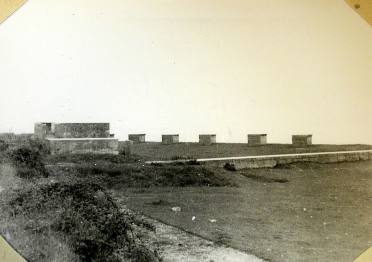Batterie antiaérienne de Saint-Julien (Mo 63a, 63b) (4 canons de 4 cm Flak 28), Saint-Julien (Taulé)