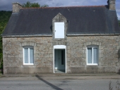 Maison, près de Kergroix (Guénin)