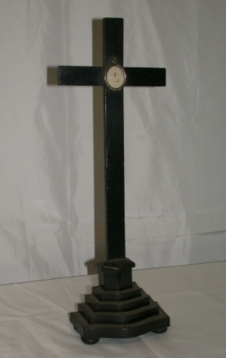 Croix-reliquaire