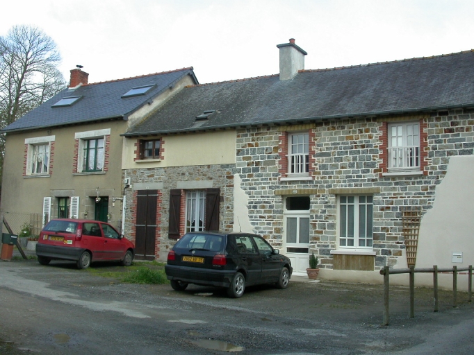 Alignement de trois maisons, 19,21,23 rue de la Mairie (Saint-Médard-sur-Ille)