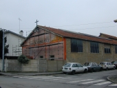 Entrepôt commercial, actuellement église Saint Pie V, avenue des Français-Libres (Rennes)