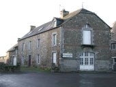 Ancienne maison à boutique (Bonnemain)