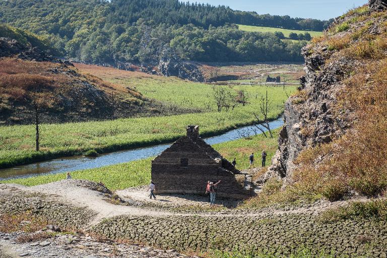Site Anse Robot, carrière, site d'exploitation, usine (Mûr-de-Bretagne fusionnée en Guerlédan en 2017)