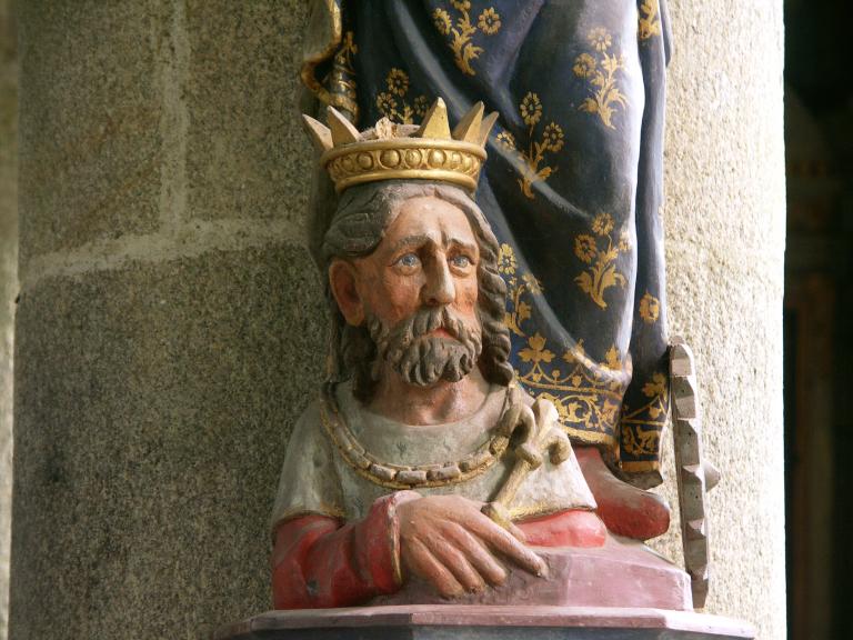 Statue : sainte Catherine d'Alexandrie, église paroissiale Saint-Gildas (Magoar)