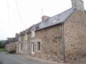 Maisons, alignement de quatre logis, la Cotardais (Créhen)