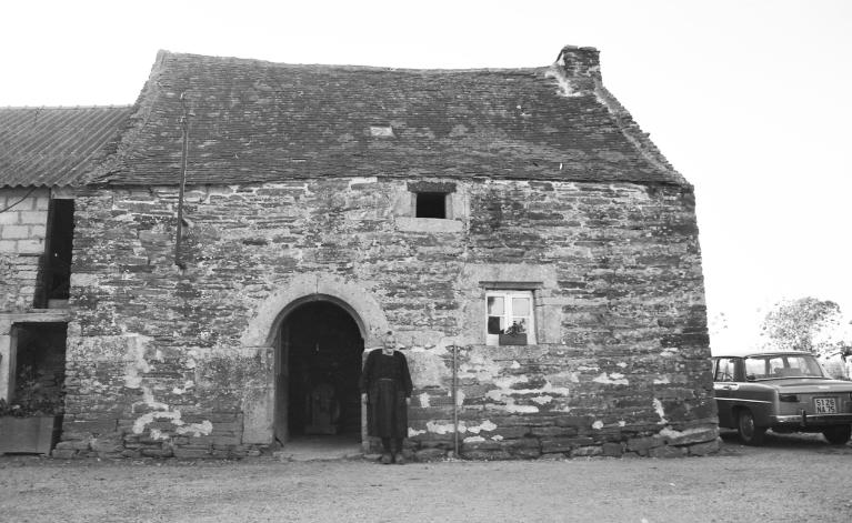 Maison, Kerdavid (Coray)