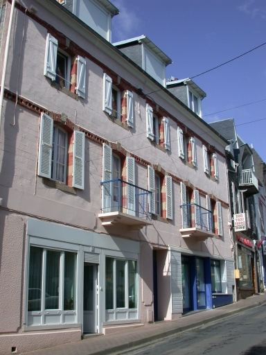 Hôtel de voyageurs, 5 rue de la Victoire (Saint-Quay-Portrieux)