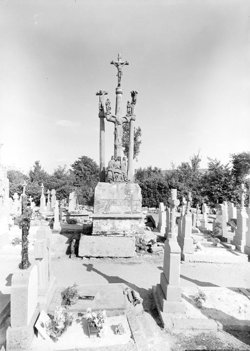 Calvaire, cimetière (Plourac'h)