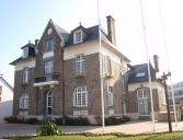 Mairie et salle des fêtes, rue de l'Espérance (Plérin-sur-Mer)