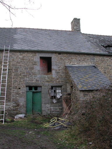 Ancienne ferme, la Poterie (Bonnemain)