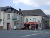 Maison à boutique, 32 rue Pierre Marchand, les Forges (Noyal-sur-Vilaine)