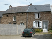 Ferme, actuellement maisons, le Pont Dolay (Pleugueneuc)