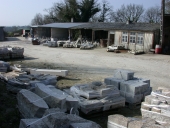 Carrière de granite de la Burie et usine de taille de matériaux de construction Lebranchu-Poilvé, puis Société Pléven-Gicquel, actuellement Société GraniBat, Bel-Air (Languédias)