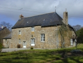 Les châteaux et manoirs sur la commune de Ercé-près-Liffré