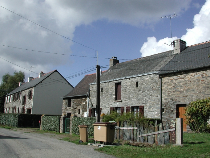 Alignement de maisons 1, le Pont de Renac (Sainte-Marie)