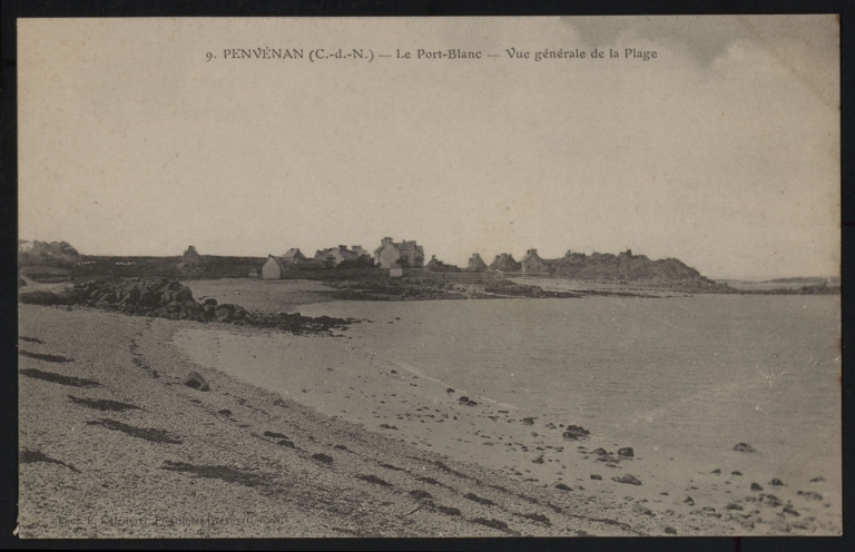 Front de mer : front de mer du Port-Blanc (Penvénan)