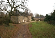 Les châteaux, manoirs et demeures sur la commune de Saint-Léger-des-Prés