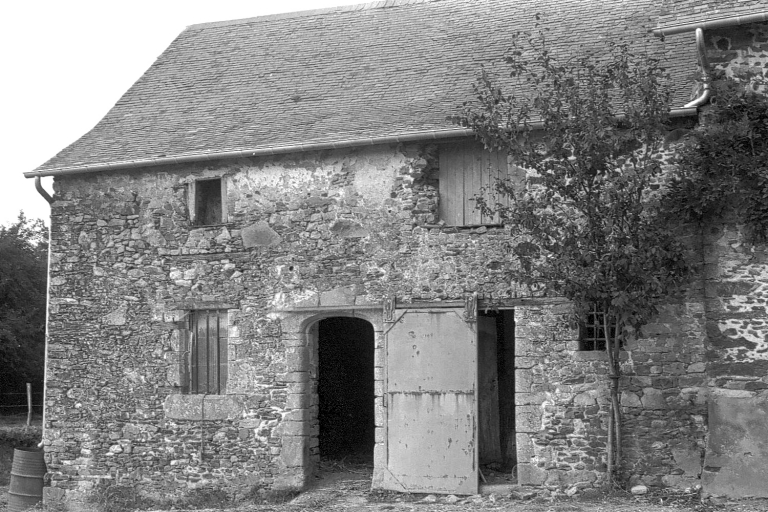 Ferme, les Prés (Saint-Germain-du-Pinel)