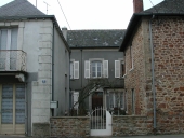Maison dite Le Refuge, 7-9 rue des Etangs (Argentré-du-Plessis)