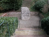 Fontaine, route de Saint-Erblon (Noyal-Châtillon-sur-Seiche)