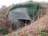 Abri type tôle métro, Pointe de Perharidi (Roscoff)