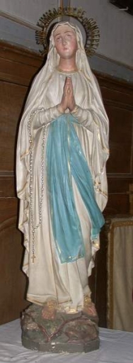 Statue sur socle : Vierge, dite Notre-Dame de Lourdes