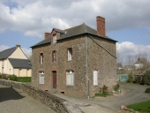 Maison, 1 rue du Pont (La Baussaine)