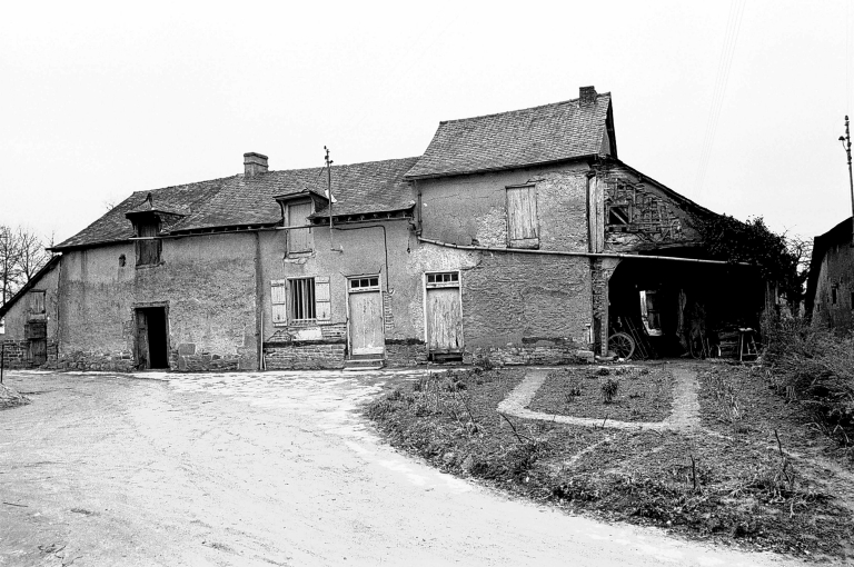 Ferme, actuellement maison, le Champ Roussel (Betton)