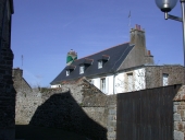 Presbytère, place de l'Eglise (Etables-sur-Mer fusionnée en Binic-Etables-sur-Mer en 2016)