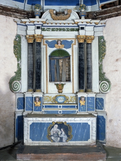 Ensemble autel, gradins d'autel, retable (autel secondaire) : Sainte Anne