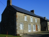 Ferme, Chenillé (Saint-Léger-des-Prés)