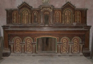 Ensemble du maître-autel : autel, tabernacle, gradin d'autel, 2 degrés d'autel