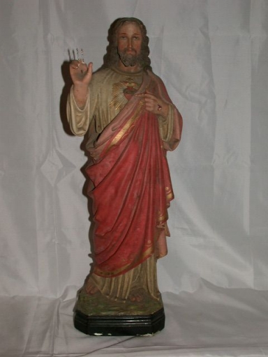 Statuette 1 : Sacré-coeur