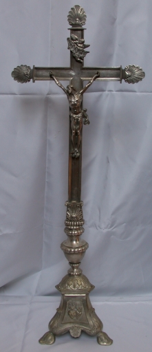 Croix d'autel