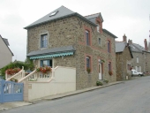 Maison, 6 rue de Rennes (Guipel)