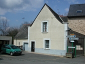 Maison, 8 place de l'Eglise (Brécé)