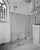 Lambris de revêtement, stalles, château (Saint-Christophe-des-Bois)