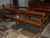 Série de 22 bancs de fidèles